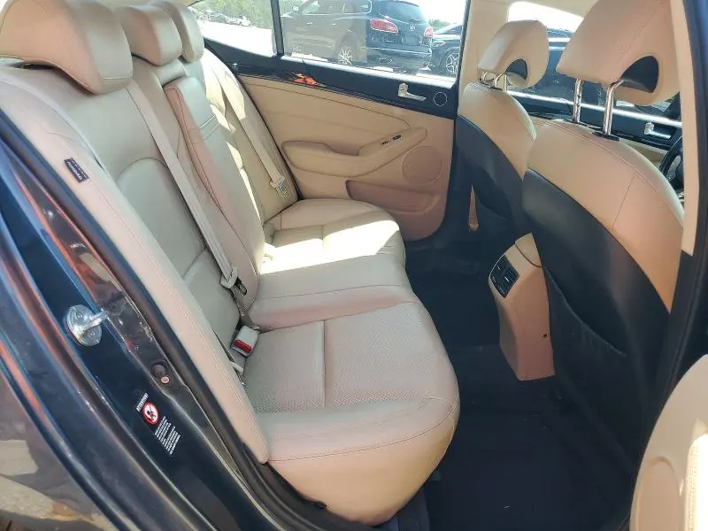 2014 KIA CADENZA PREMIUM  