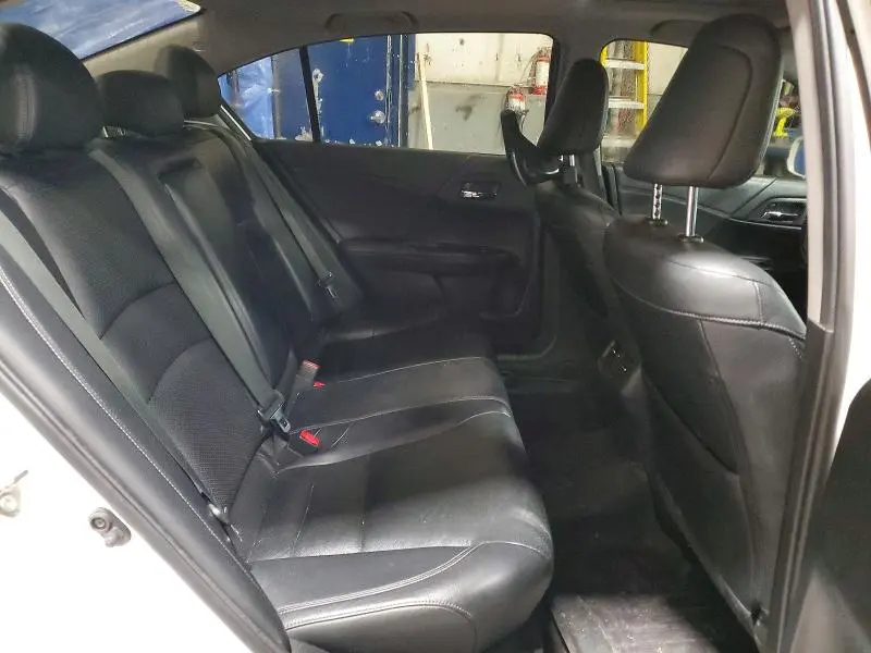 2016 HONDA ACCORD EX  