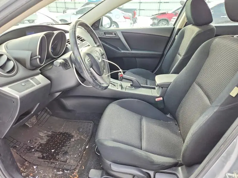 2012 MAZDA 3 I  