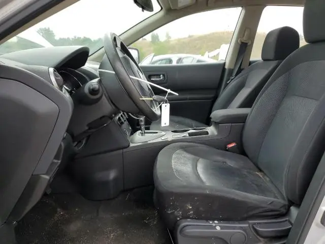 2013 NISSAN ROGUE S  
