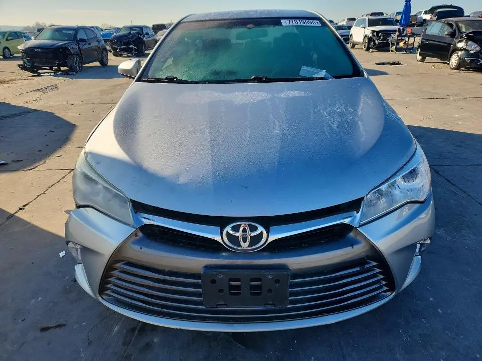 2016 TOYOTA CAMRY LE  