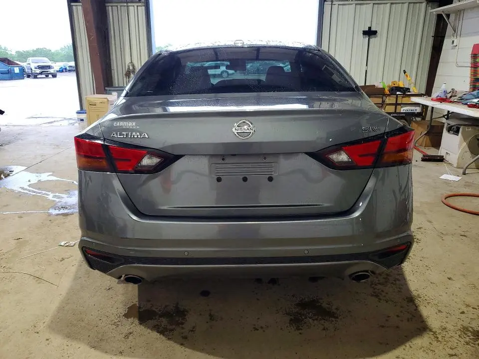 2020 NISSAN ALTIMA SR  