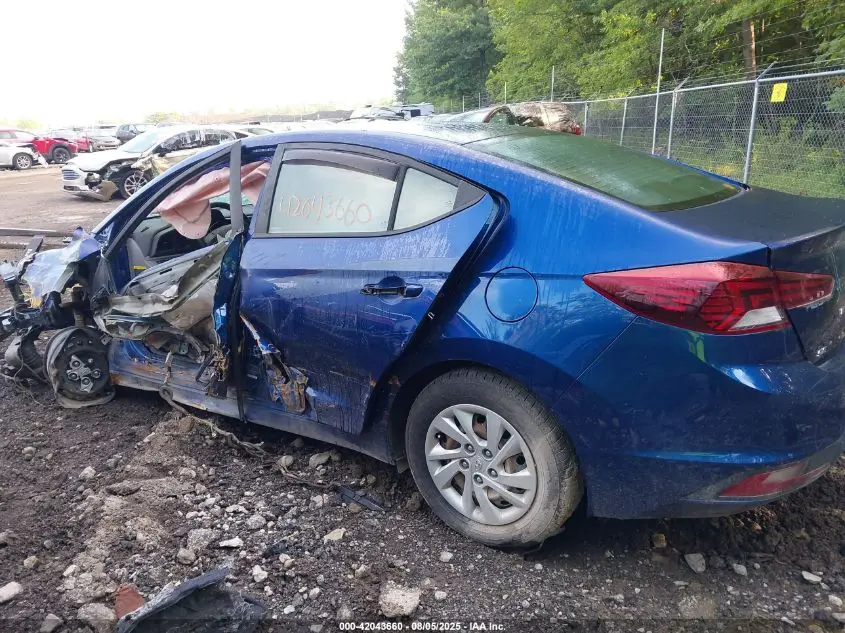 2019 HYUNDAI ELANTRA SE