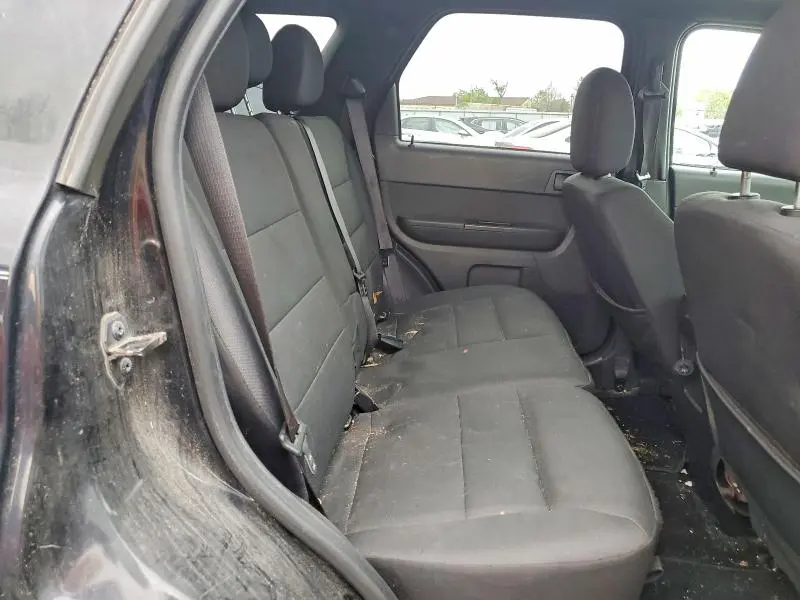2012 FORD ESCAPE XLT  