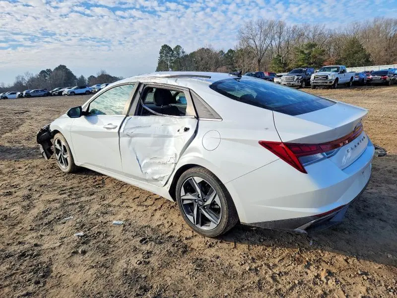 2021 HYUNDAI ELANTRA SEL  
