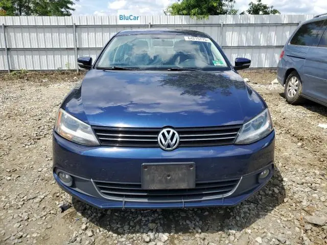 2011 VOLKSWAGEN JETTA SEL  