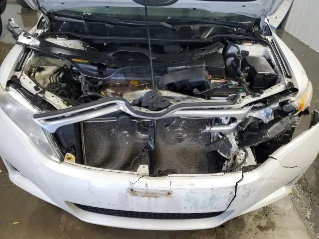 2012 TOYOTA VENZA LE  