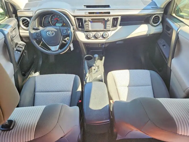 2013 TOYOTA RAV4 LE  