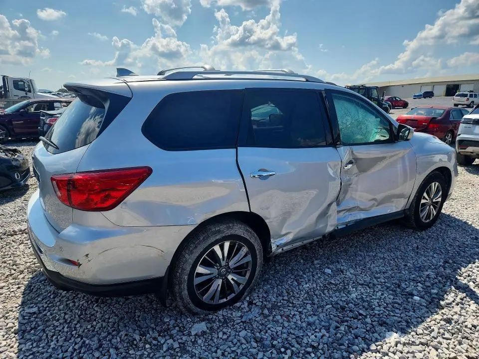 2019 NISSAN PATHFINDER S  