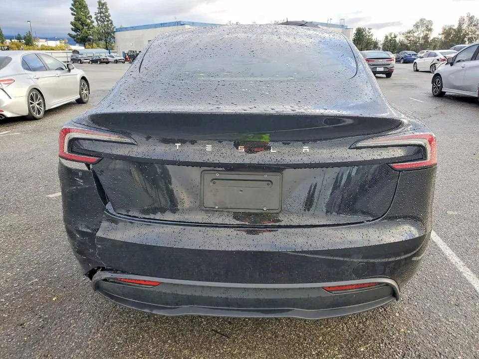 2024 TESLA MODEL 3   