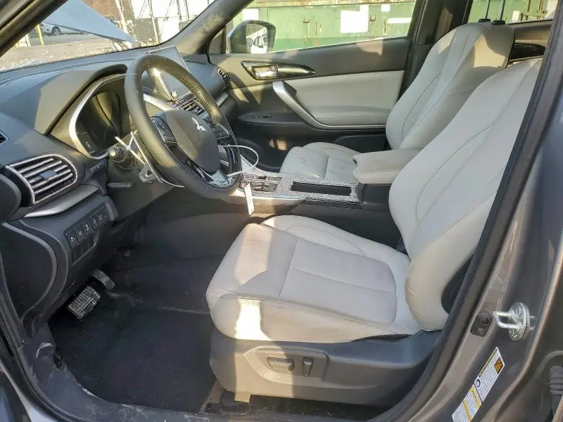 2023 MITSUBISHI ECLIPSE CROSS SE  