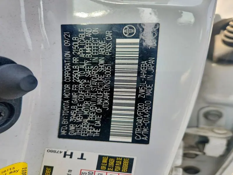 2022 TOYOTA PRIUS   
