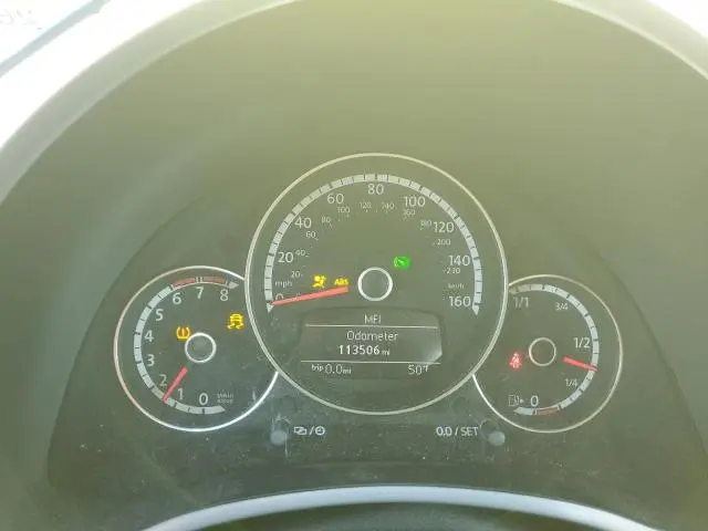 2013 VOLKSWAGEN BEETLE   