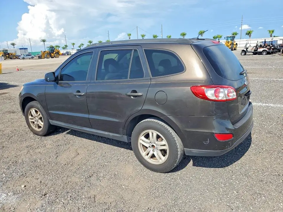 2011 HYUNDAI SANTA FE GLS  