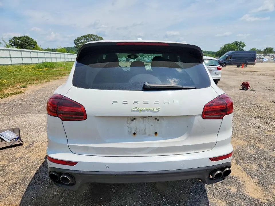 2017 PORSCHE CAYENNE SE HYBRID PLATINUM  
