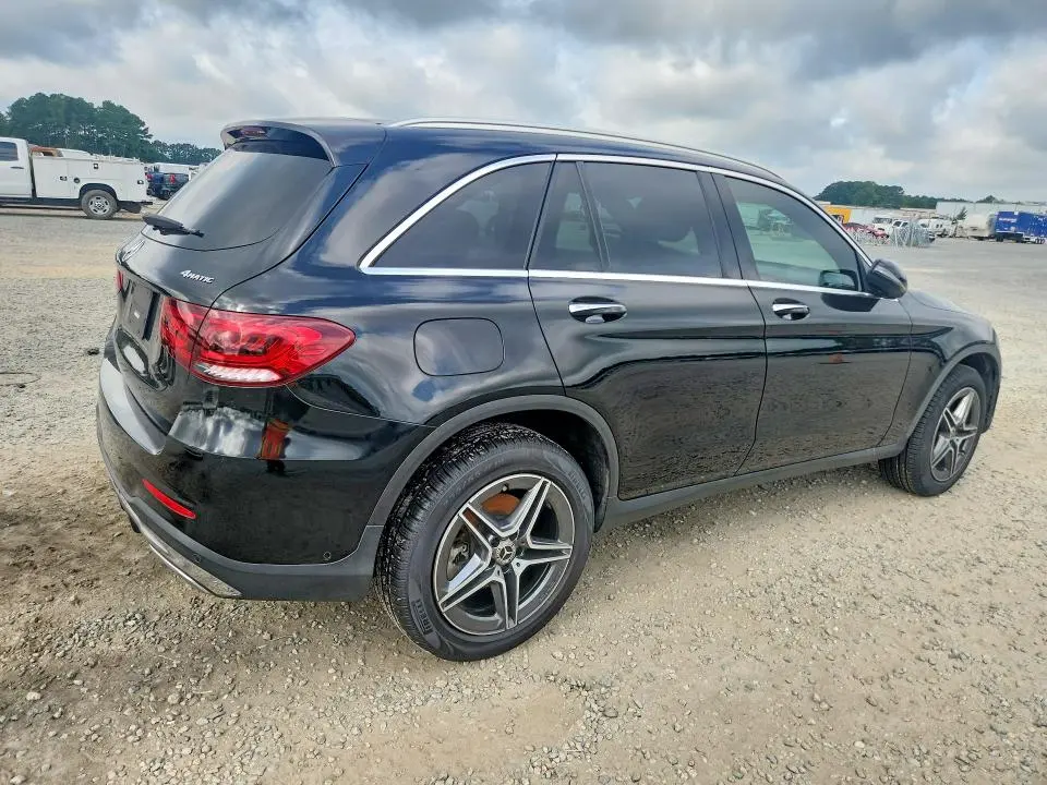 2021 MERCEDES-BENZ GLC 300 4MATIC  