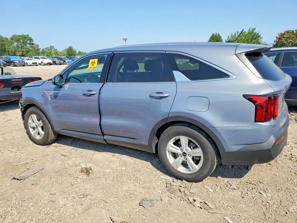 2023 KIA SORENTO LX  