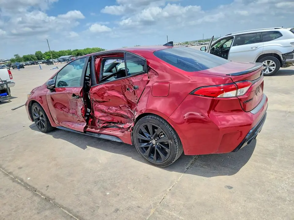 2022 TOYOTA COROLLA SE NIGHTSHADE EDITION  