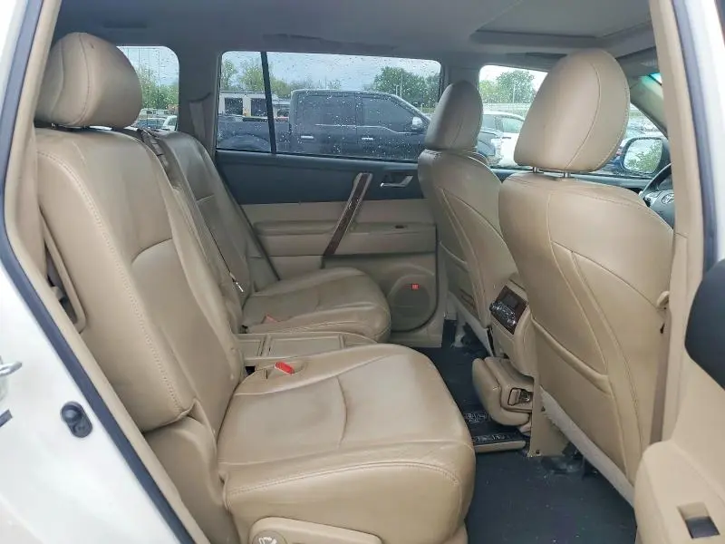2012 TOYOTA HIGHLANDER LIMITED  