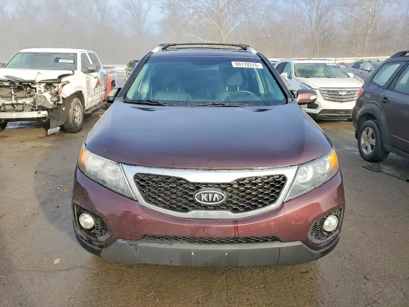2012 KIA SORENTO BASE  