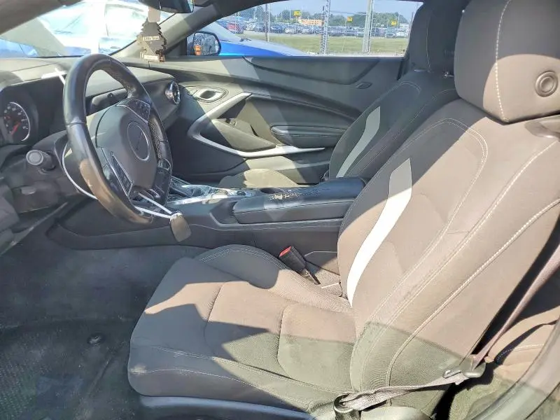 2016 CHEVROLET CAMARO LT  