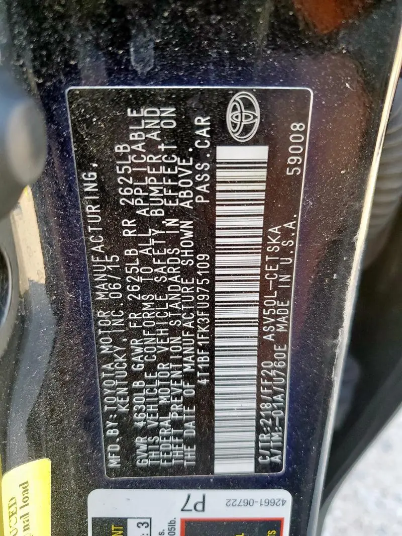 2015 TOYOTA CAMRY LE  