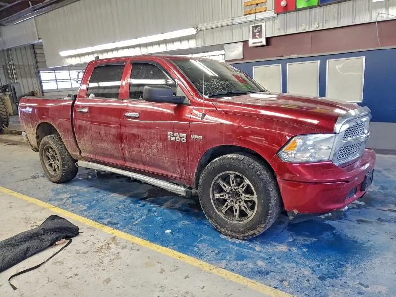 2015 RAM 1500 SLT  