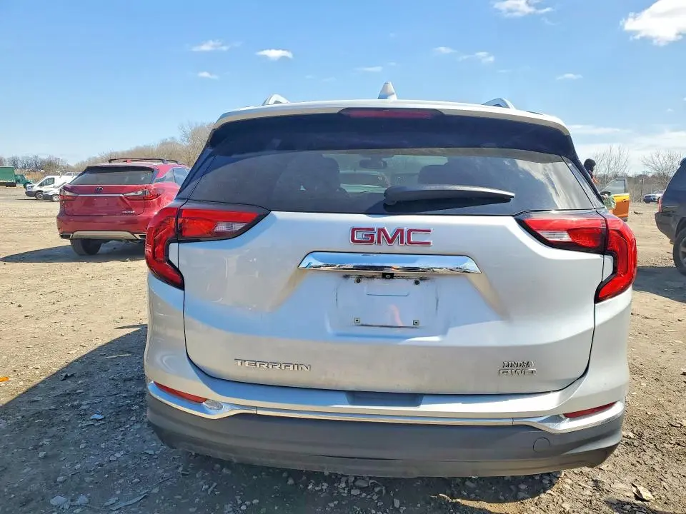 2019 GMC TERRAIN SLT  