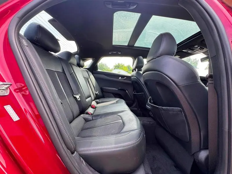 2022 KIA K5 GT LINE  