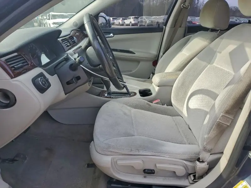 2011 CHEVROLET IMPALA LT  