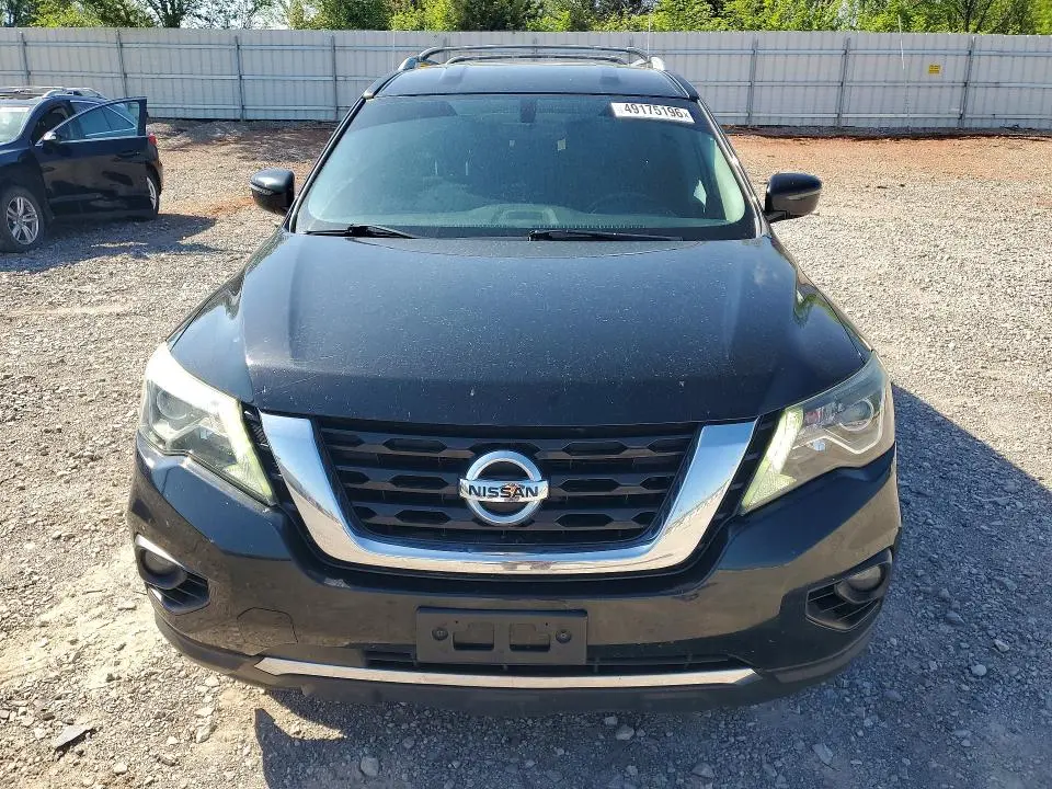 2017 NISSAN PATHFINDER SV  