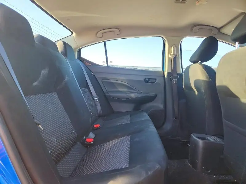 2023 NISSAN VERSA S  