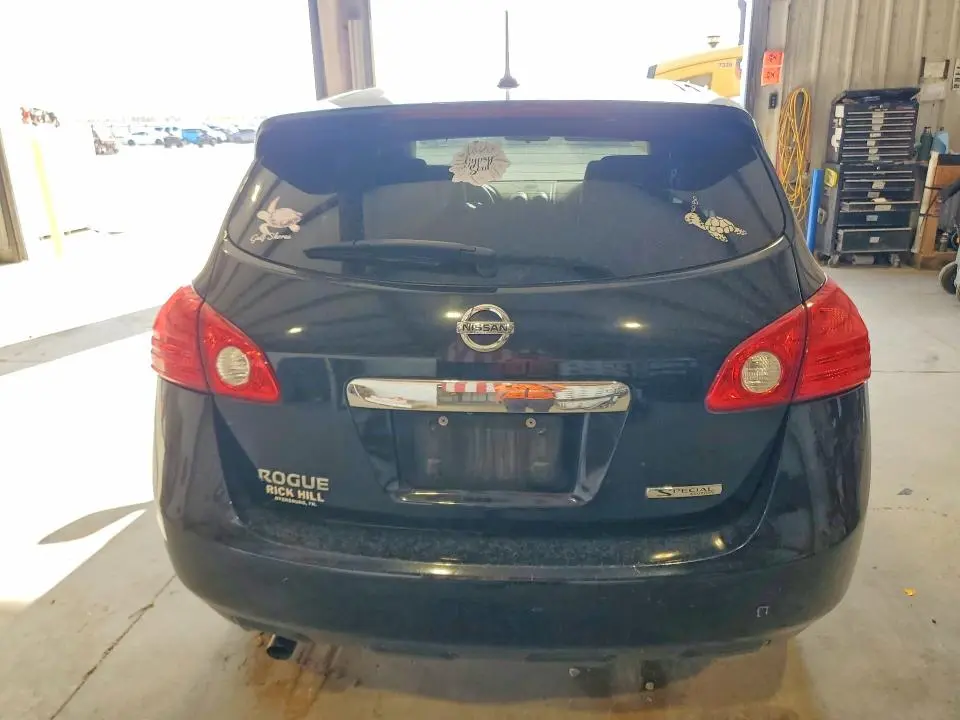 2012 NISSAN ROGUE S  