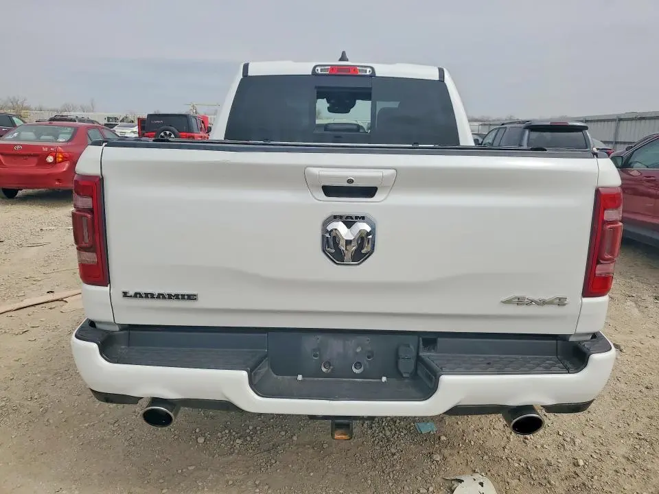 2019 RAM 1500 LARAMIE  