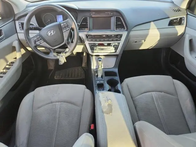 2017 HYUNDAI SONATA SE  