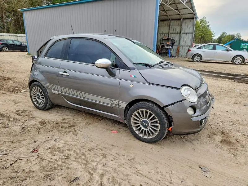 2012 FIAT 500 LOUNGE  