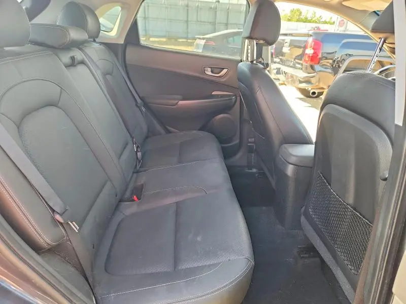 2018 HYUNDAI KONA SEL  
