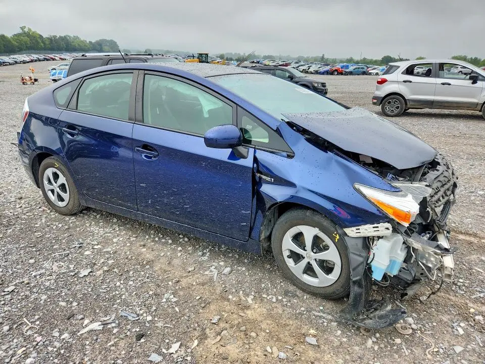 2015 TOYOTA PRIUS FOUR  