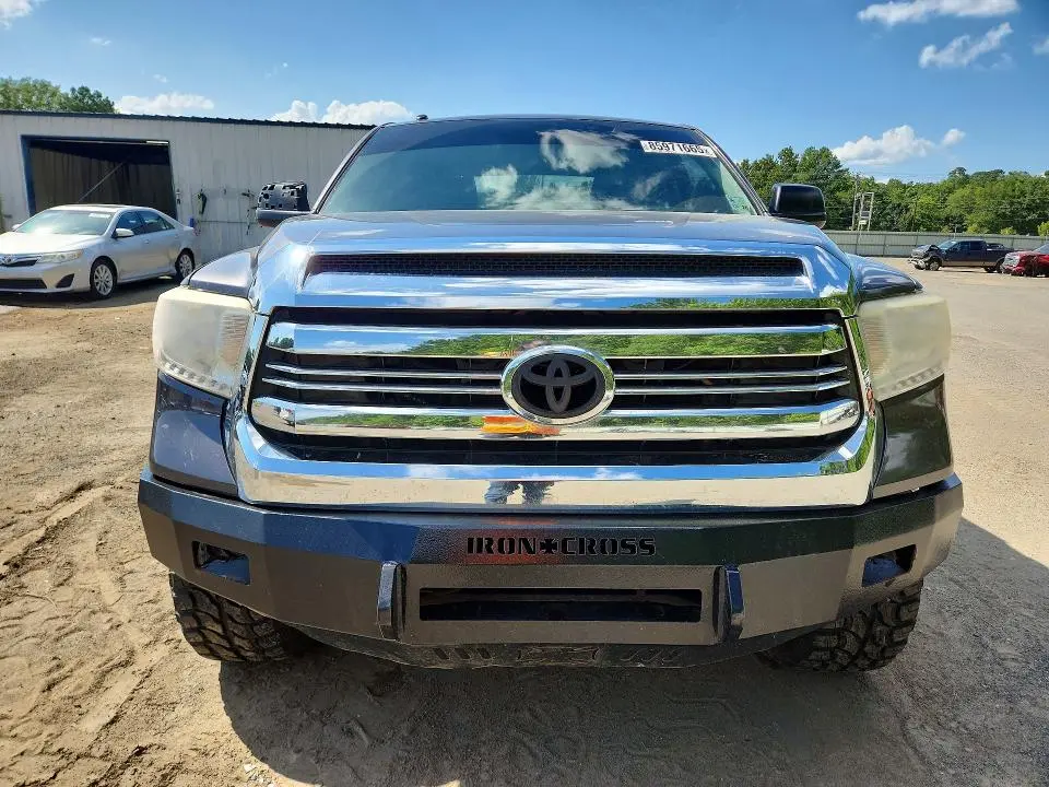 2016 TOYOTA TUNDRA SR5  