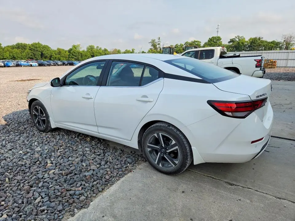 2024 NISSAN SENTRA SV  