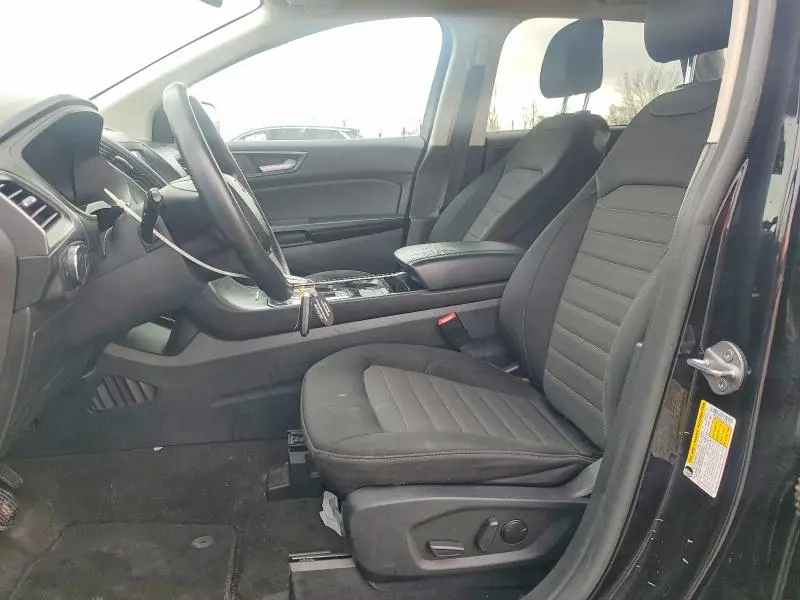 2020 FORD EDGE SE  