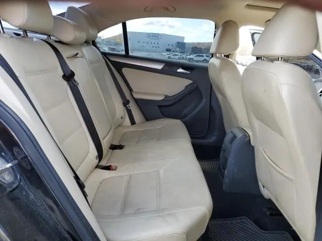 2017 VOLKSWAGEN JETTA SE  