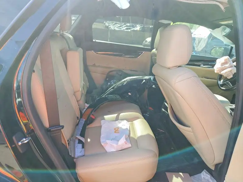 2019 CADILLAC XT5   
