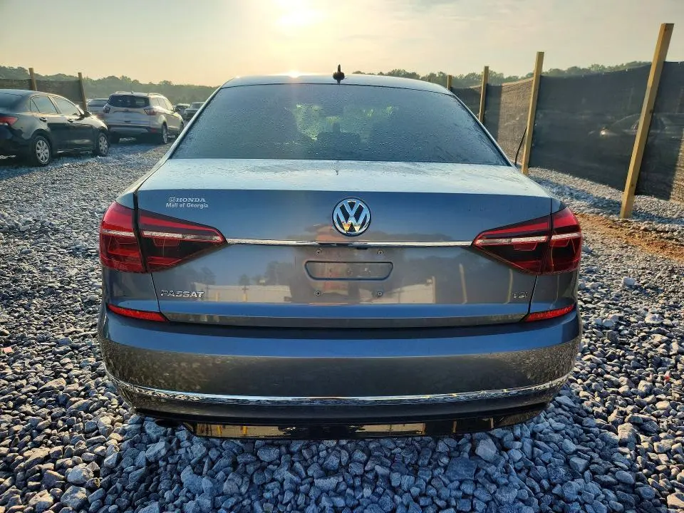 2017 VOLKSWAGEN PASSAT R-LINE  