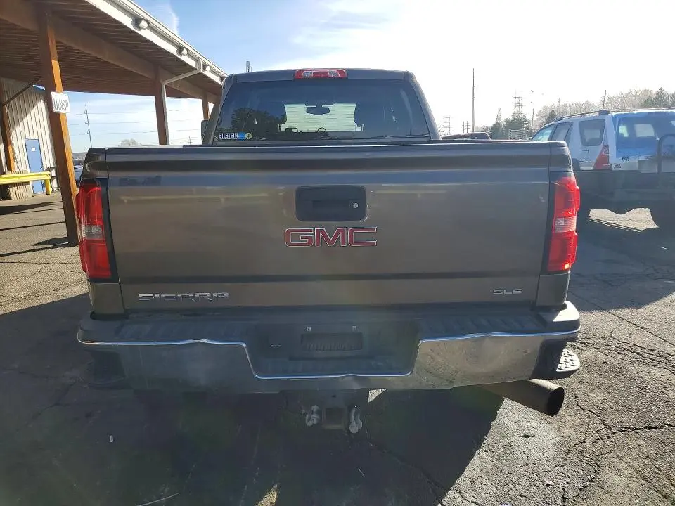 2015 GMC SIERRA K2500 SLE  