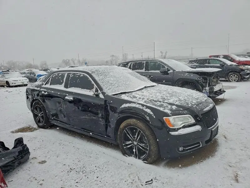 2014 CHRYSLER 300C   