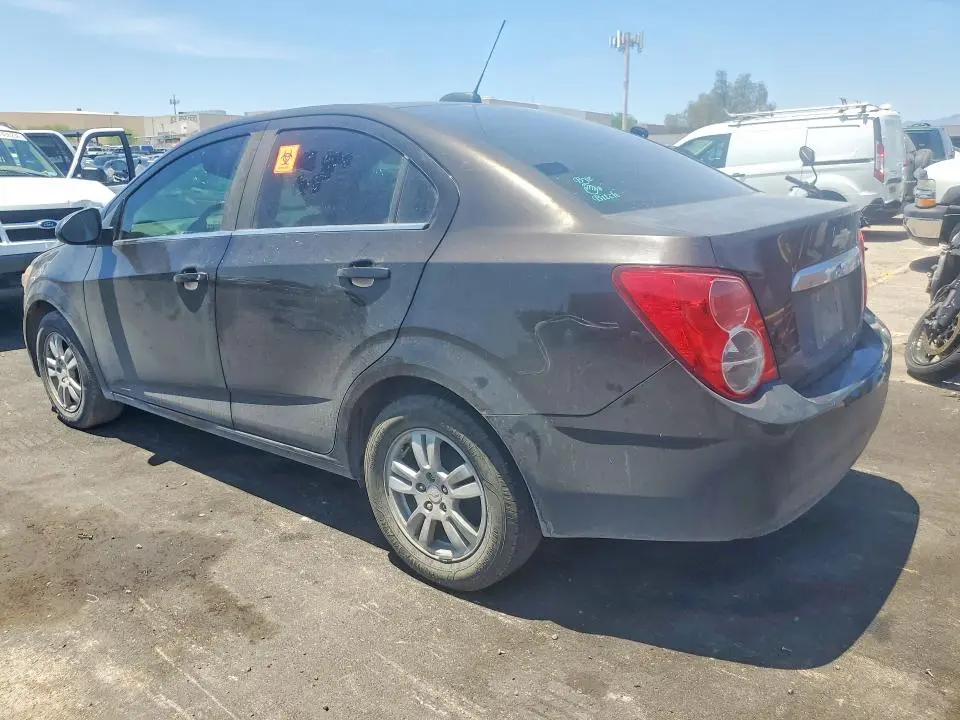 2016 CHEVROLET SONIC LT  