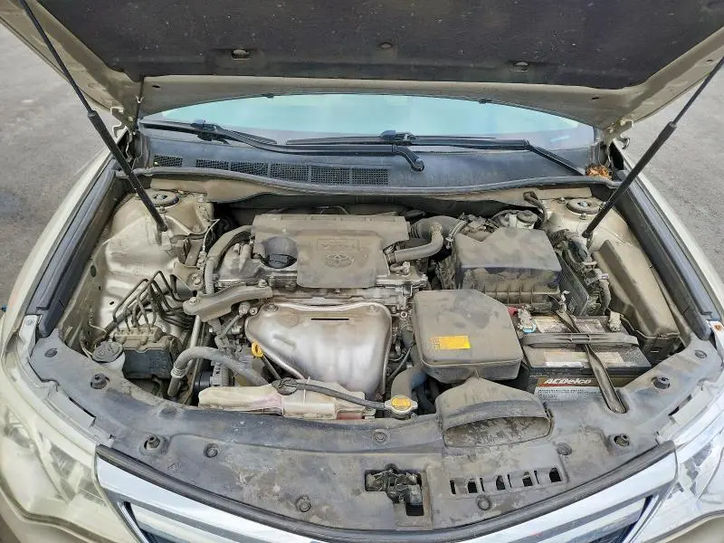 2014 TOYOTA CAMRY LE  