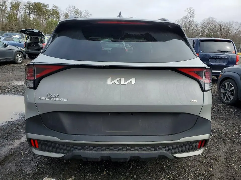 2024 KIA SPORTAGE X-LINE  
