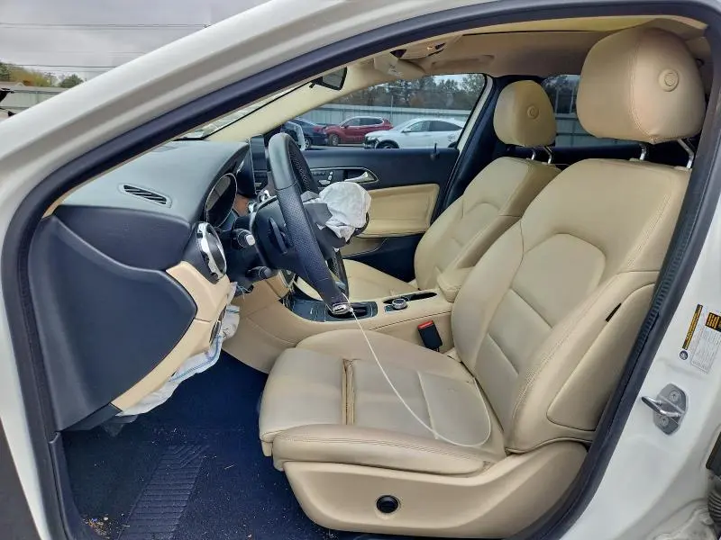 2020 MERCEDES-BENZ GLA 250  